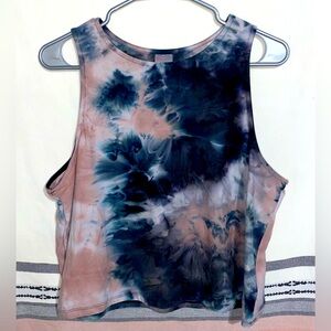NWT Juniors XXL (19) Tie Dye Cropped Tank